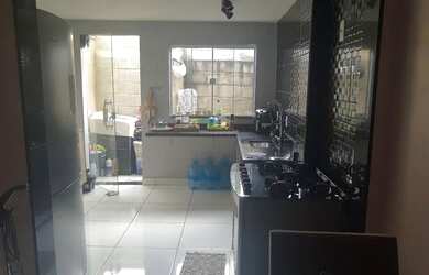 Imagem 1: Casa. 75m² de Área, 1 Vaga na garageme2 Dormitórios