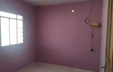 Imagem 3: Aluga-se Casa. Varanda, 1 Vaga na garageme2 Dormitórios