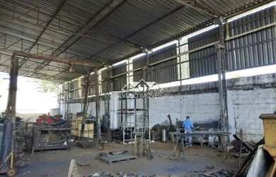 Imagem: O depósito possui 1000m² de Área e está localizado em Campo