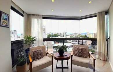 Imagem: O apartamento possui 3 Dormitórios, 2 Banheiros, 1 Vaga na