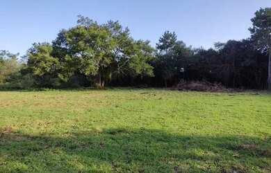 Imagem: O terreno possui 1200m² de Área e está localizado em Chácaras