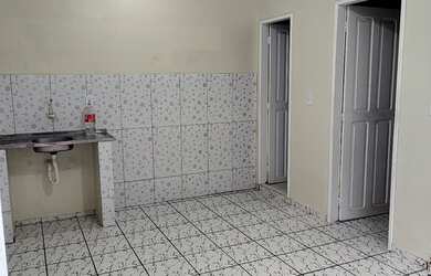 Imagem: O quarto possui Imóvel novo e está localizado em Novo Israel