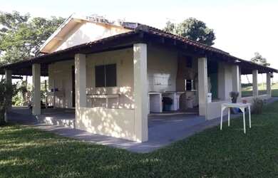 Imagem: A fazenda possui 84.000m² de Área e está localizado em Jardim