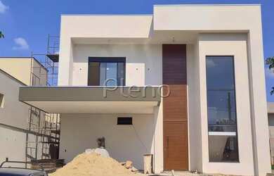 Imagem: A casa em condomínio possui 3 Dormitórios, 2 Banheiros, 4