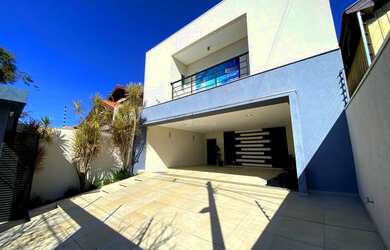 Imagem 2: SOBRADO MOBILIADO DE ÓTIMO PADRÃO, COM PISCINA AQUECIDA, À VENDA NA...