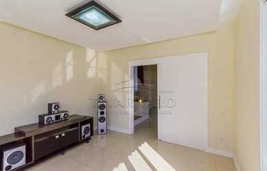 Imagem 9: Casa Semi-Mobiliada no Condomínio Parque dos Franceses com 3 Suítes