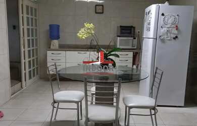 Imagem 14: Espaçosa casa à venda em São Paulo com 3 quartos, 2 salas e 2 vagas...