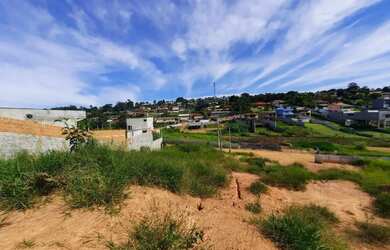 Imagem: O terreno possui 100m² de Área e está localizado em Jardim