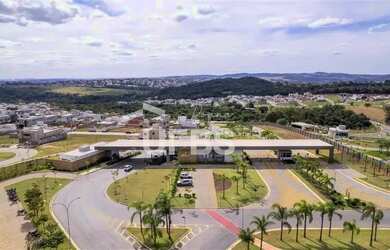 Imagem: O terreno possui 322m² de Área e está localizado em Jardins