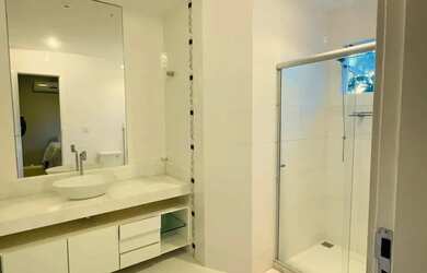 Imagem 16: Casa 6 quartos, academia, piscina com bar, churrasqueira, 700m da praia