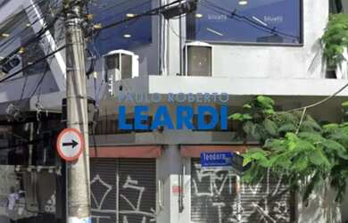 Imagem: O depósito possui 100m² de Área e está localizado em Pinheiros