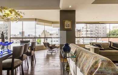 Imagem: O apartamento possui 3 Dormitórios, 3 Banheiros, 4 Vagas na