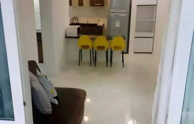 Imagem: O apartamento possui 1 Dormitório, 1 Banheiro, 1 Vaga na garagem