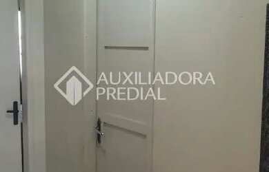 Imagem 8: Terreno de 520 m² arborizado com casa de alvenaria de 2 dormitórios...