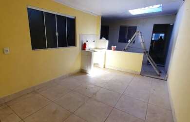 Imagem: A casa possui 5 Dormitórios, 5 Banheiros, 1 Vaga na garagem