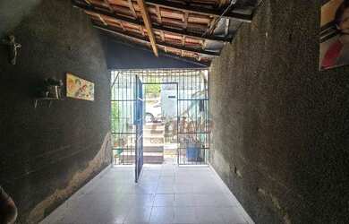 Imagem: Excelente casa terréa linear na Engenhoca com 2 quartos, sendo