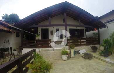 Imagem: Casa à venda, 4 quartos, 3 suítes, 2 vagas, Badu - Niterói/RJ
