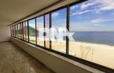 Imagem: O apartamento na cobertura possui 2 Dormitórios, 5 Banheiros