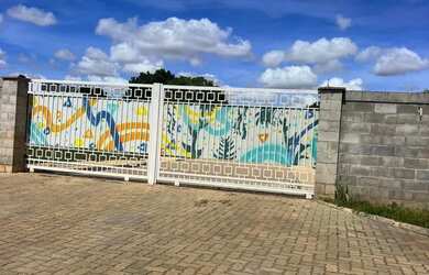 Imagem: O terreno possui 701m² de Área e está localizado em St H