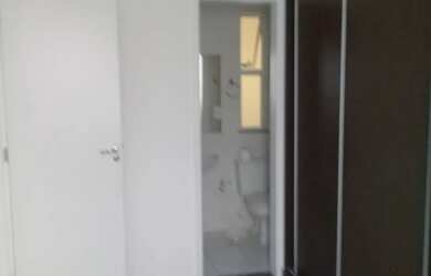 Imagem 12: Excepcional 2/4 com um suíte e varanda, mobiliado em Cond. c/ Infra completa, em Abrantes