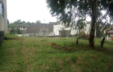 Imagem: O terreno possui 494m² de Área, Imóvel novo e está localizado