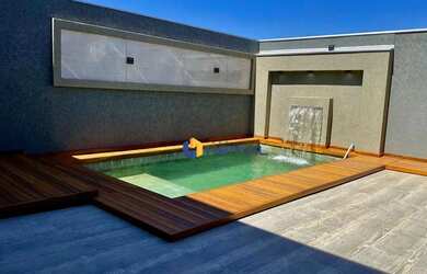 Imagem: A casa possui 3 Dormitórios, 4 Banheiros, 211m² de Área