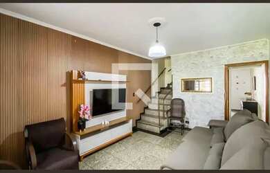 Imagem: A casa possui 3 Dormitórios, 3 Banheiros, 3 Vagas na garagem