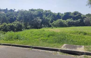 Imagem 2: Porto Feliz - Terreno com 1.020 m2 em Condomínio Fechado