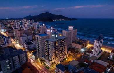 Imagem: O apartamento possui 2 Dormitórios, 3 Banheiros, 1 Vaga na