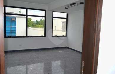 Imagem 11: Santana de Parnaíba - Prédio Inteiro - ALPHAVILLE