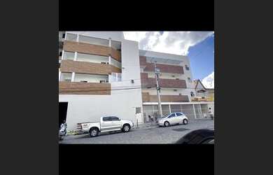 Imagem: O apartamento possui 2 Dormitórios, 1 Banheiro e 1 Vaga na