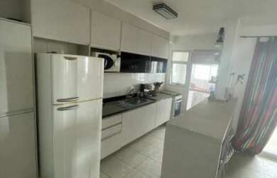 Imagem: O apartamento possui 1 Dormitório, 2 Banheiros, 1 Vaga na garagem