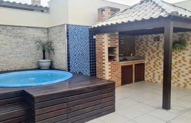 Imagem: O apartamento possui 3 Dormitórios, 2 Banheiros, 2 Vagas na