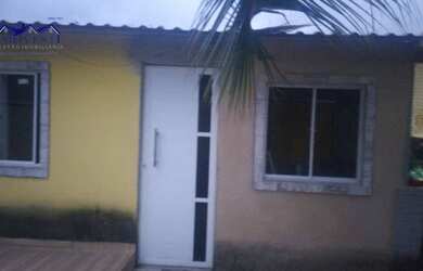 Imagem: A casa possui 3 Dormitórios, 2 Banheiros, 79m² de Área e