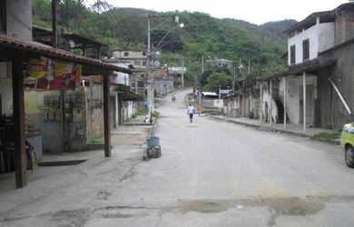 Imagem 9: Engenho Pequeno - Rua Felix Antonio da Silva, 119 - Casa 03 - R 500,00 com taxas incluídas