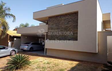 Imagem: A casa em condomínio possui 3 Dormitórios, 5 Banheiros, 4