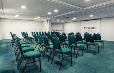 Imagem 11: Flat Mercure Pinheiros disponível para locação, com excelente localização, contendo 28m²
