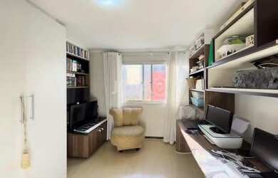 Imagem 14: CURITIBA - Apartamento Padrão - Água Verde