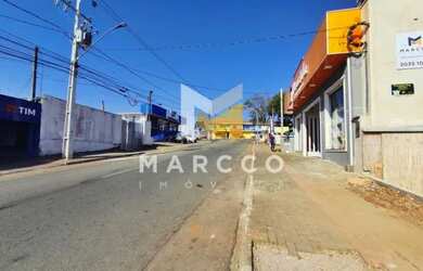 Imagem 5: Sala - Borda do Campo