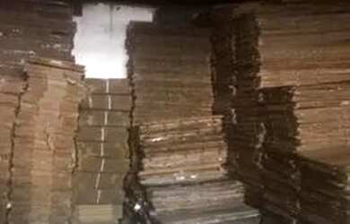 Imagem 3: CAIXAS DE PAPELÃO. 3 Dormitórios