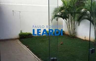 Imagem: A casa em condomínio possui 3 Dormitórios, 4 Banheiros, 2