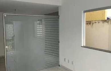 Imagem: A casa em condomínio possui 4 Dormitórios, 5 Banheiros, 1