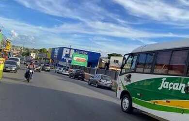 Imagem: O terreno possui 200m² de Área, Imóvel novo e está localizado