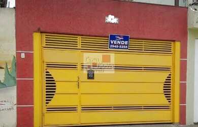 Imagem: A casa possui 1 Dormitório, 1 Banheiro, 2 Vagas na garagem