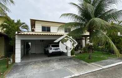 Imagem: A casa em condomínio possui 4 Dormitórios, 3 Banheiros, 4