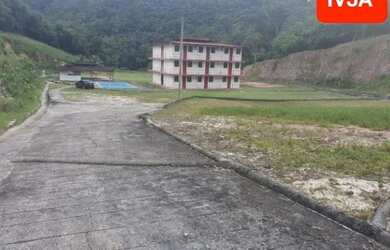 Imagem: O quarto possui Ar-condicionado e está localizado em Distrito