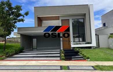 Imagem: A casa em condomínio possui 3 Dormitórios, 4 Banheiros, 4