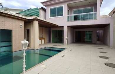 Imagem: A casa em condomínio possui 5 Dormitórios, 5 Banheiros, 3