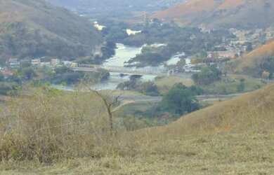 Imagem: O terreno possui 117.000m² de Área e está localizado em