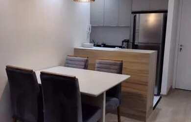 Imagem: O apartamento possui 2 Dormitórios, 1 Banheiro, 1 Vaga na garagem